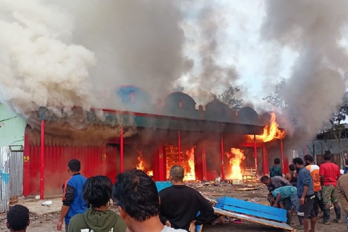 Enam ruko hangus terbakar di Phikei, Wamena