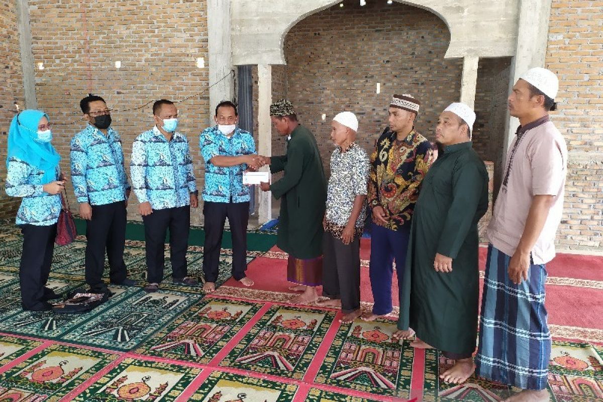 Ramadhan Berbagi, Perumda Tirta Uli Pematangsiantar bantu masjid