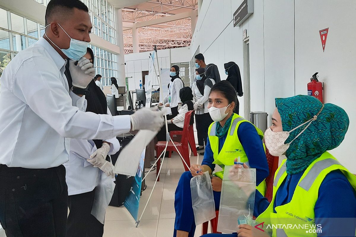 Bandara Syamsudin Noor siapkan 300 kantong tes GeNose C19 setiap hari