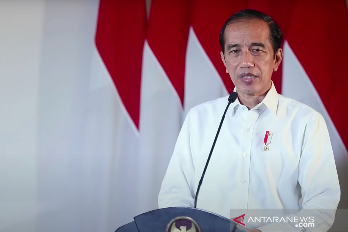 Presiden Jokowi perintahkan pencarian optimal KRI Nanggala 402