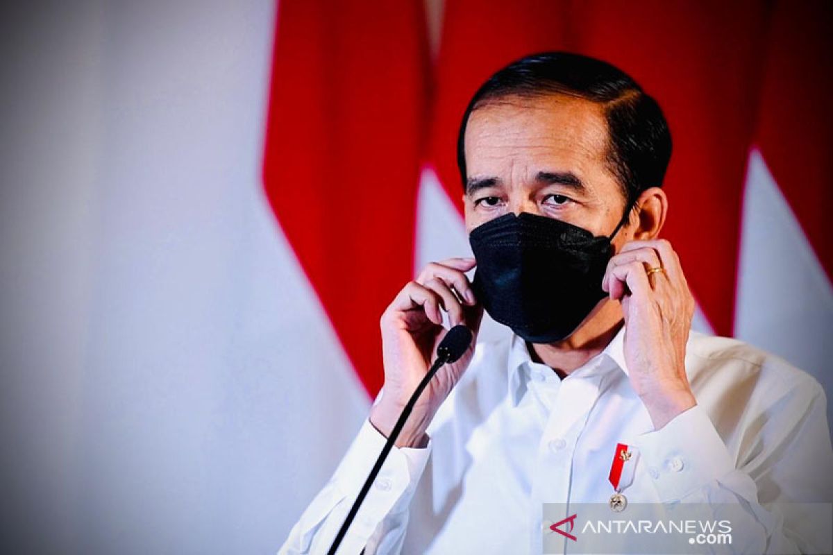 Presiden Jokowi perintahkan pencarian optimal kapal selam KRI Nanggala-402