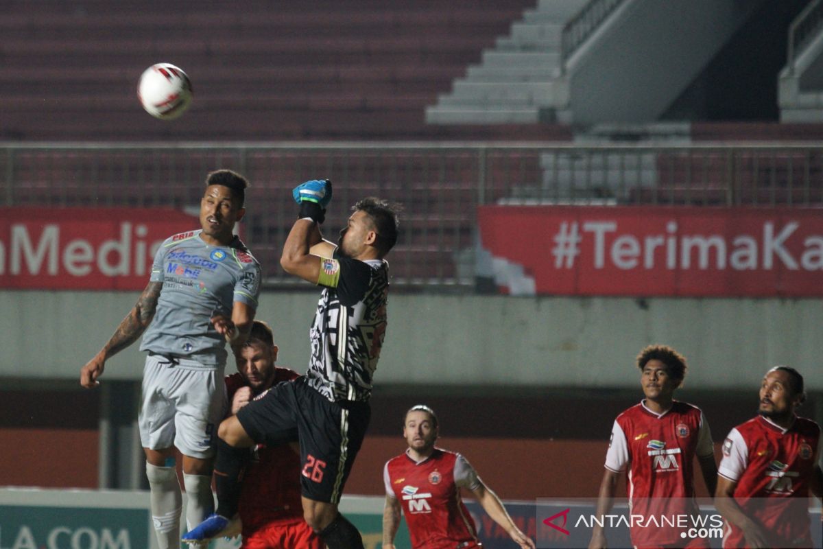 Pelatih Persib timnya kewalahan dengan gol cepat Persija