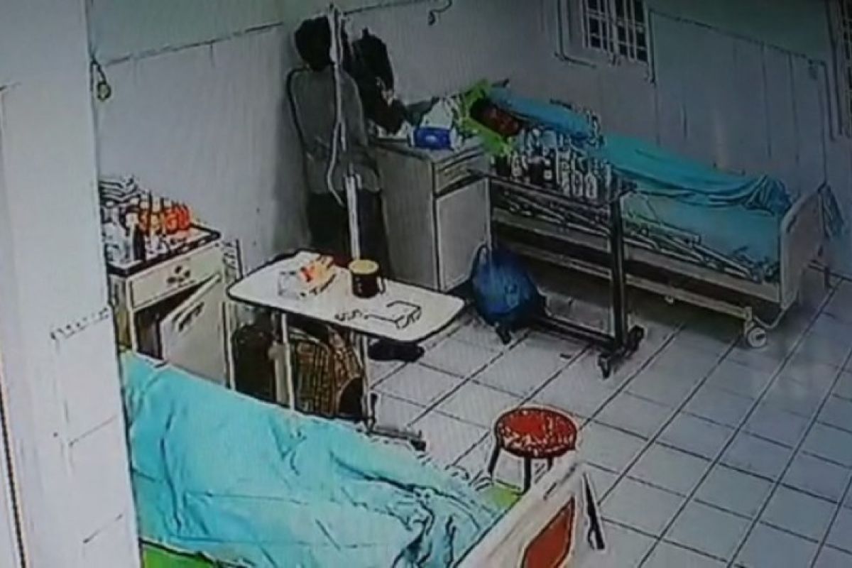 Ruang isolasi pasien COVID-19 RS di Medan dibobol maling