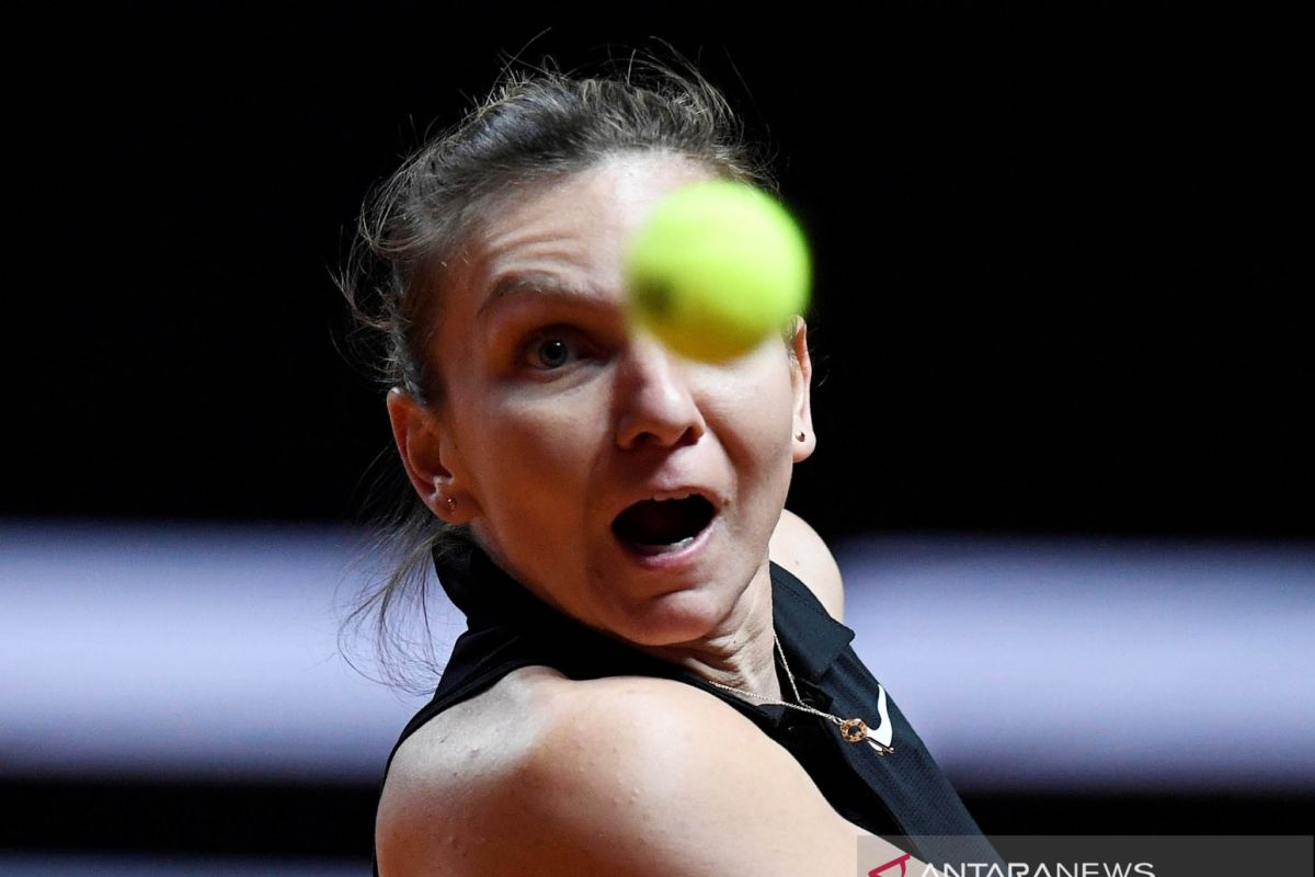 Udah vaksin, Simona Halep tak lagi takut COVID-19