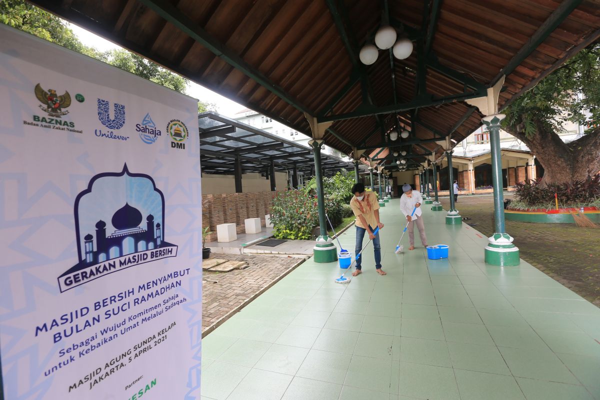 Gerakan Bersih Masjid jaga 30 ribu masjid tetap higienis di saat Ramadhan