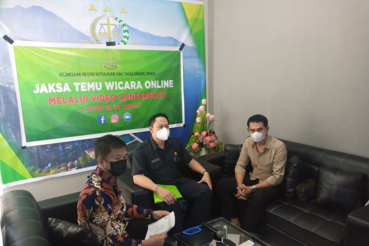 Kejari Sitaro "launching" kegiatan Jaksa Temu Wicara Online