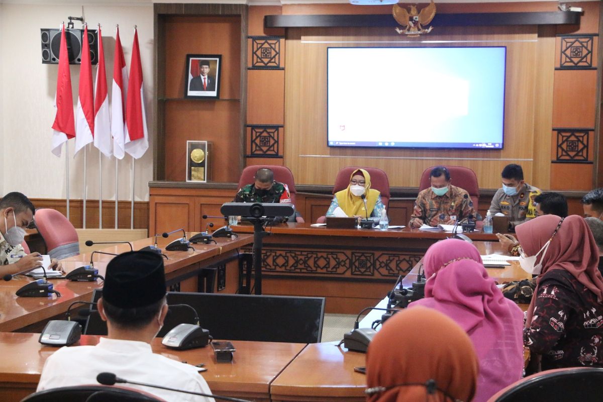 Pekerja migran terlanjur mudik, Gresik buka lagi RSL Stadion Gejos