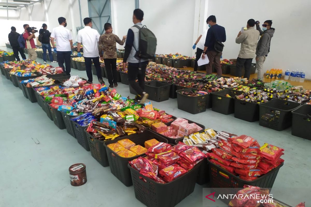 Polda Jabar ungkap peredaran makanan tak layak karena terendam banjir