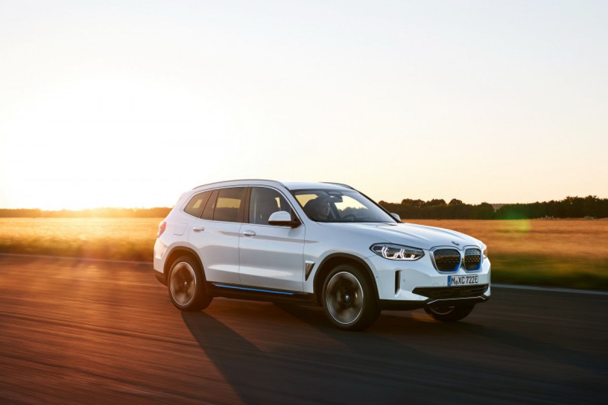BMW akan tekan angka produksi hingga 25 persen
