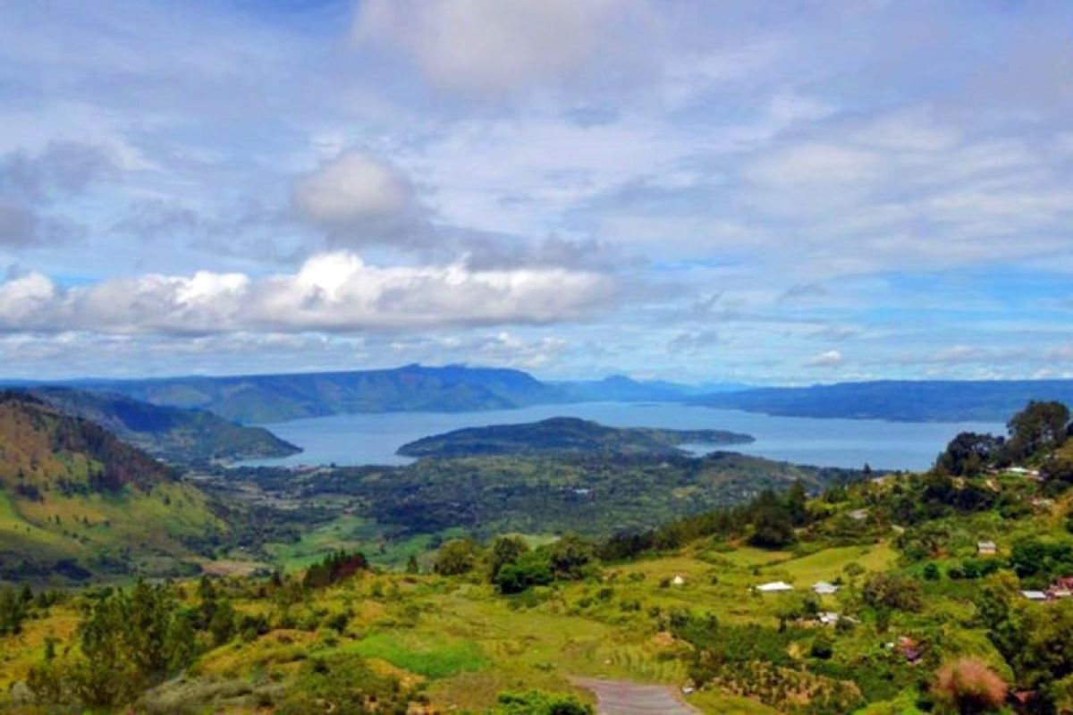 Pursuing development of super priority destination Lake Toba