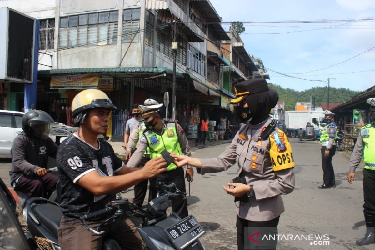 Ancaman COVID-19 belum berakhir, Kapolres Padangsidimpuan minta masyarakat tunda mudik