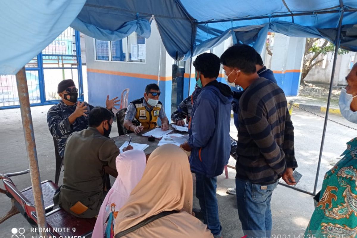 ASDP Pelabuhan Tanjungkalian berangkatkan 254 penumpang ke Sumatera