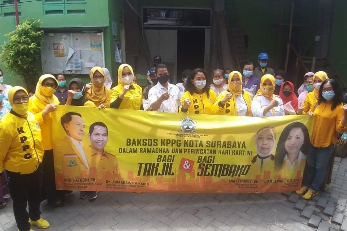 KPPG bagi-bagi takjil serentak di 31 kecamatan Surabaya