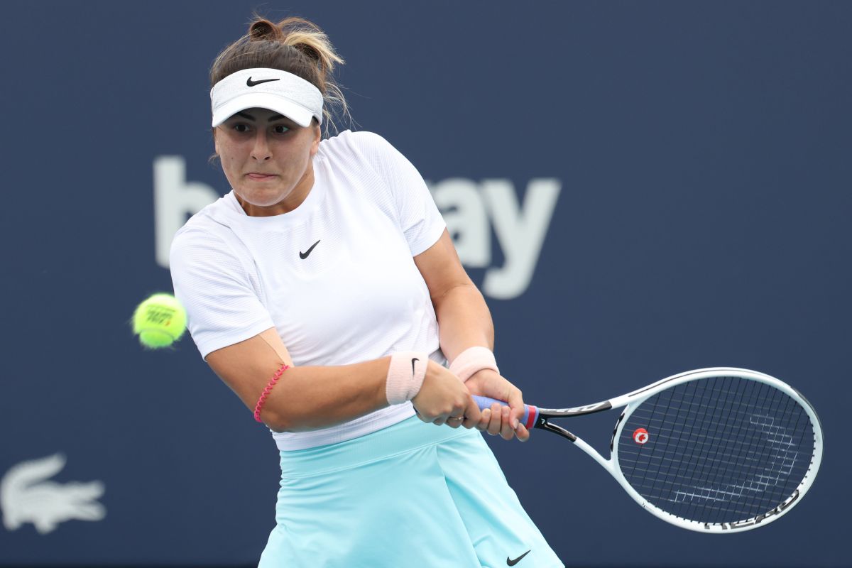 Blanca Andreescu menang mudah atas Lazaro di Strasbourg