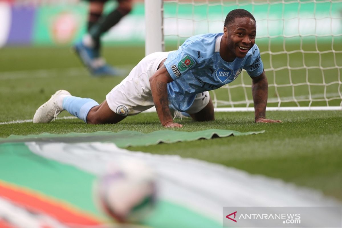 Guardiola sanjung penampilan Sterling  di final Piala Liga