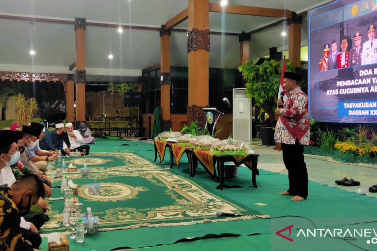 Forkopimda Situbondo gelar doa bersama dan tahlil untuk 53 awak KRI Nanggala