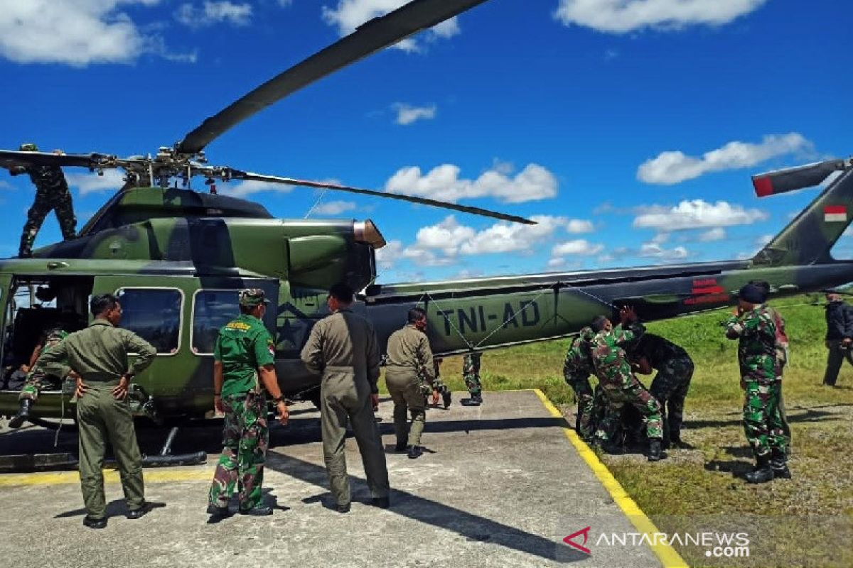 Helikopter TNI -AD sempat ditembak KKB saat evakuasi korban di Ilaga