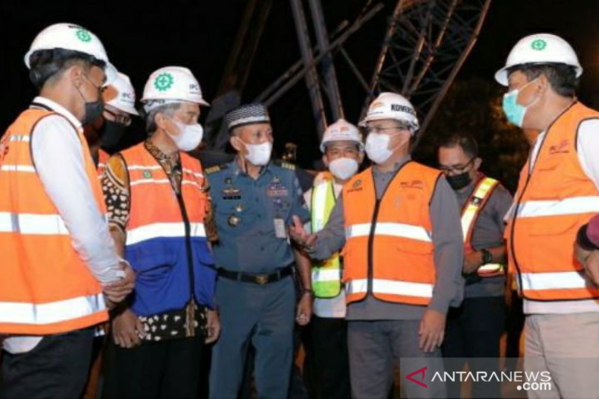 Gubernur Babel pastikan aktivitas bongkar muat kapal berjalan 24 jam