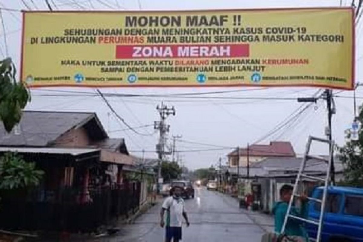 Warga dua kompleks perumahan di Batanghari  jalani PPKM