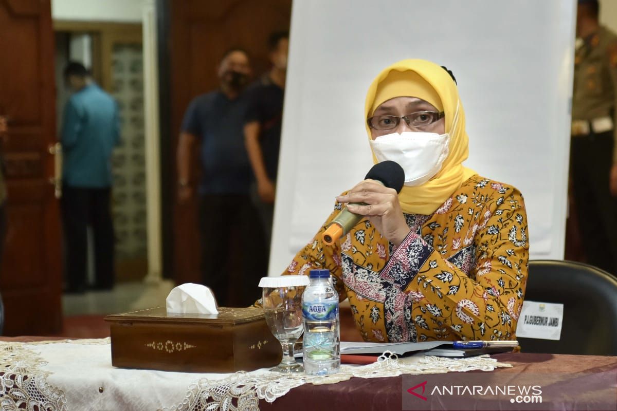 Gubernur Jambi mendorong Dekranasda optimalkan program PEN melalui UMKM