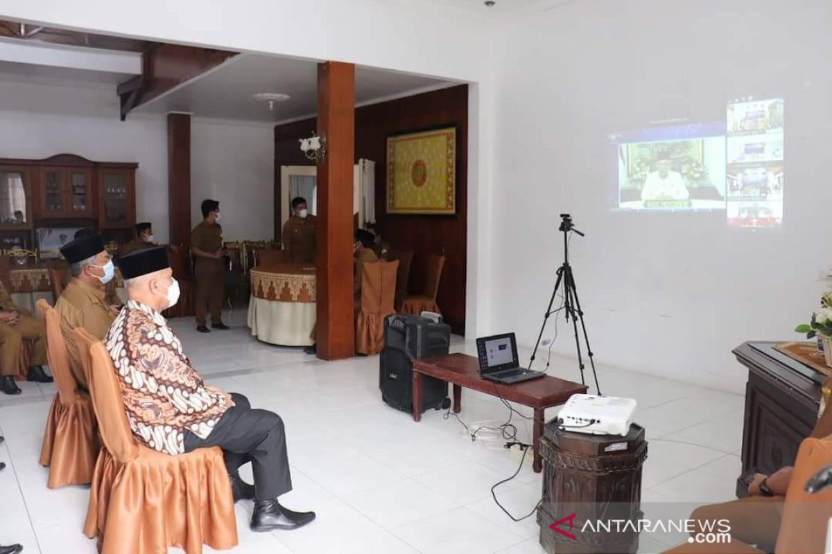 Bupati Aceh Tengah ikuti peringatan hari OTDA secara virtual dengan Wapres RI