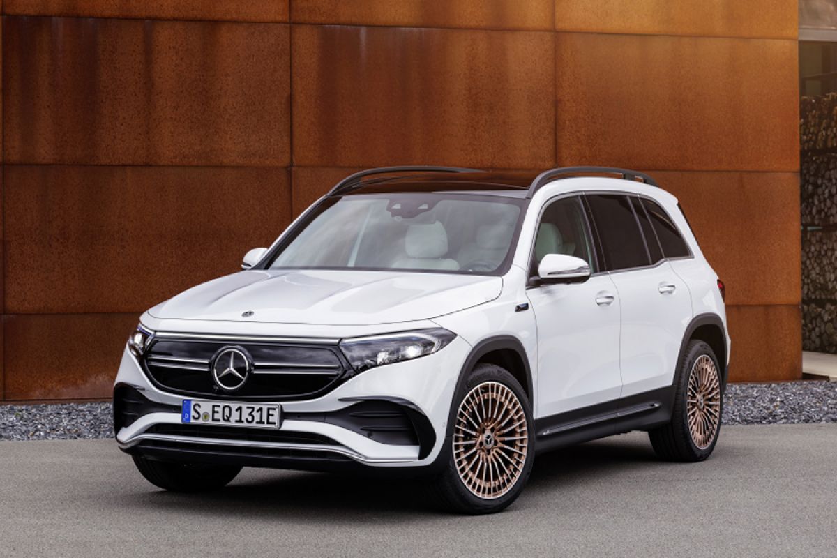 EQB, SUV listrik 7-seaters Mercedes-Benz