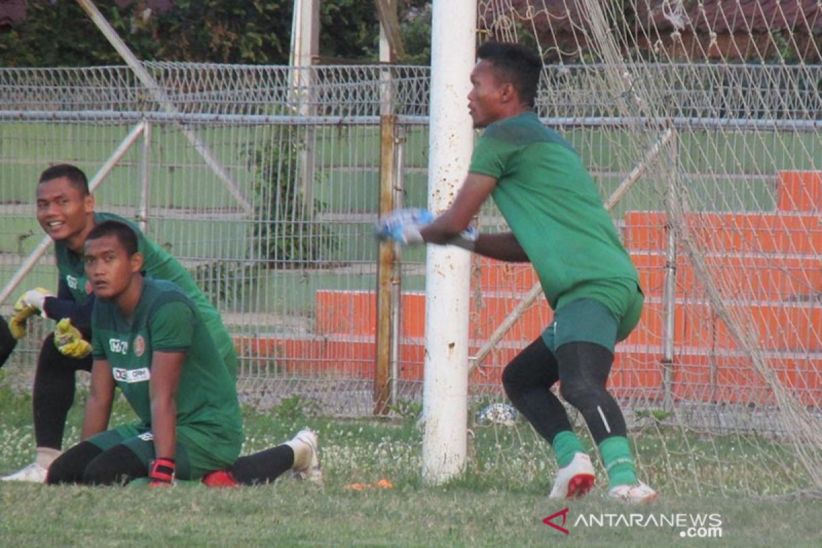 Kiper Fakrurrazi Quba tetap bersama Persiraja