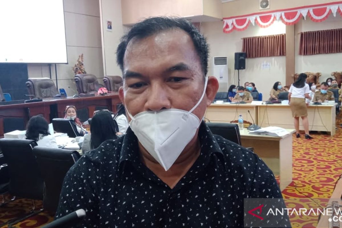 Pansus DPRD temukan kejanggalan anggaran di pasar Buha