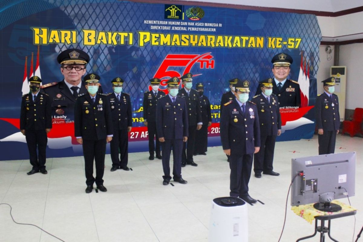 Kakanwil Kemenkumham Sulsel ikut upacara Hari Bakti Pemasyarakatan secara virtual