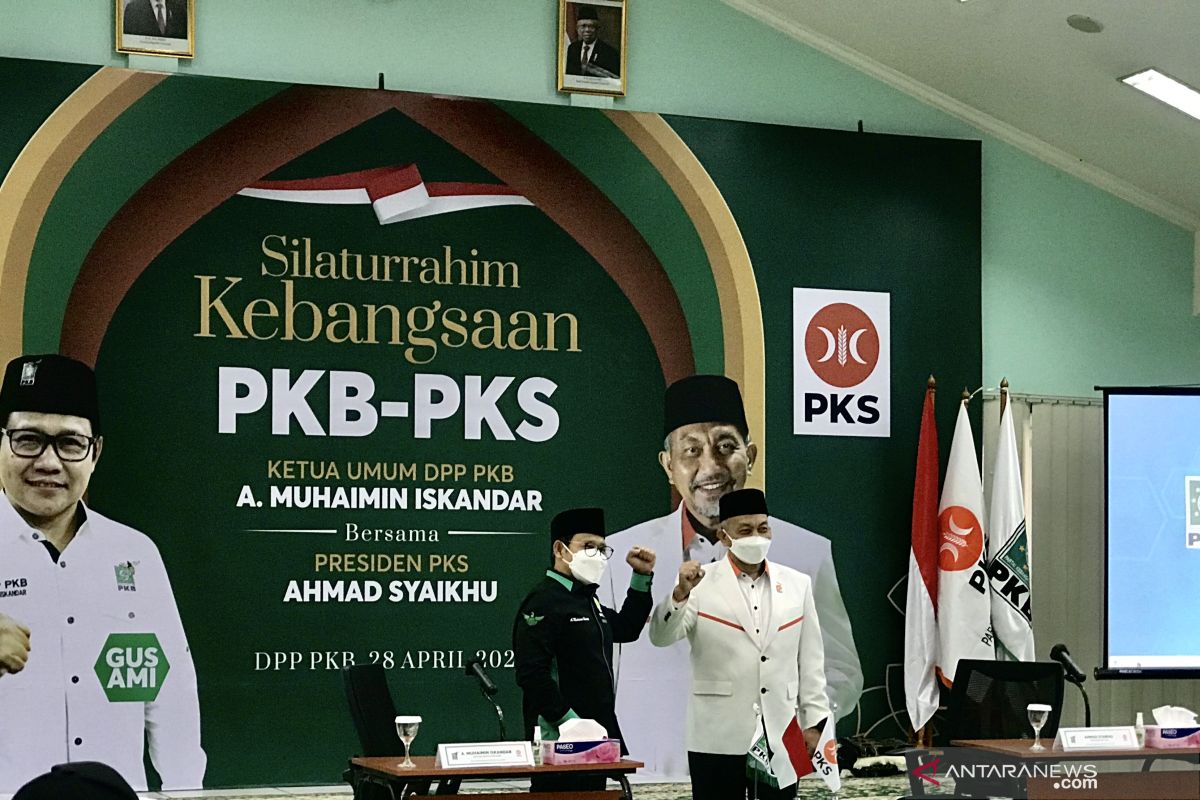 Pimpinan PKS bersilaturahmi dengan PKB