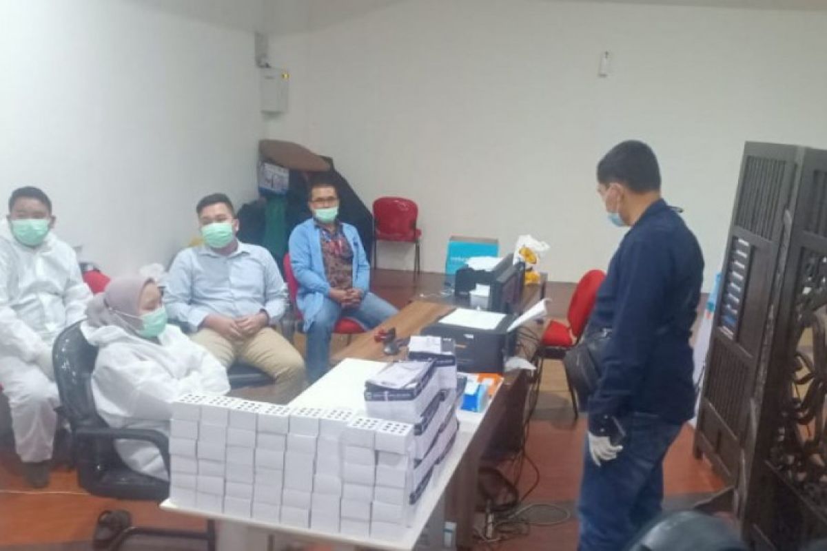 Polisi tetapkan 5 tersangka kasus uji cepat antigen bekas