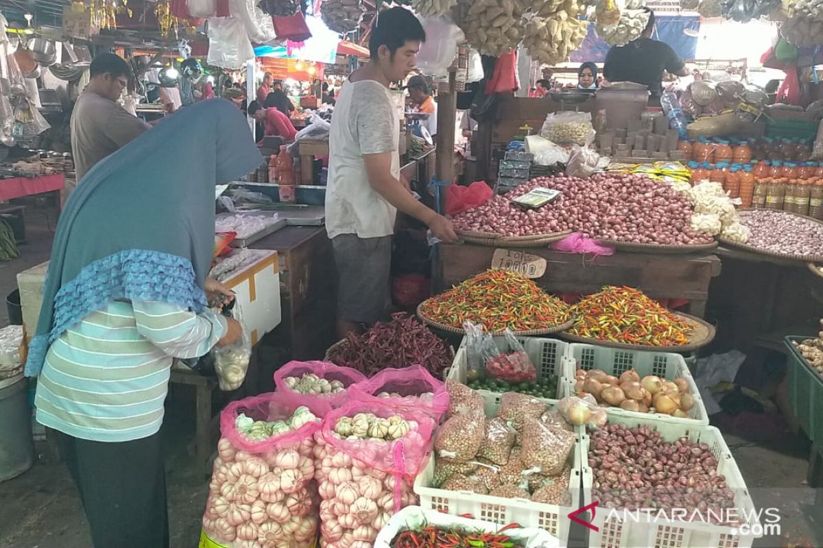 Disperindag Kota Singkawang pastikan stok sembako aman hingga Lebaran