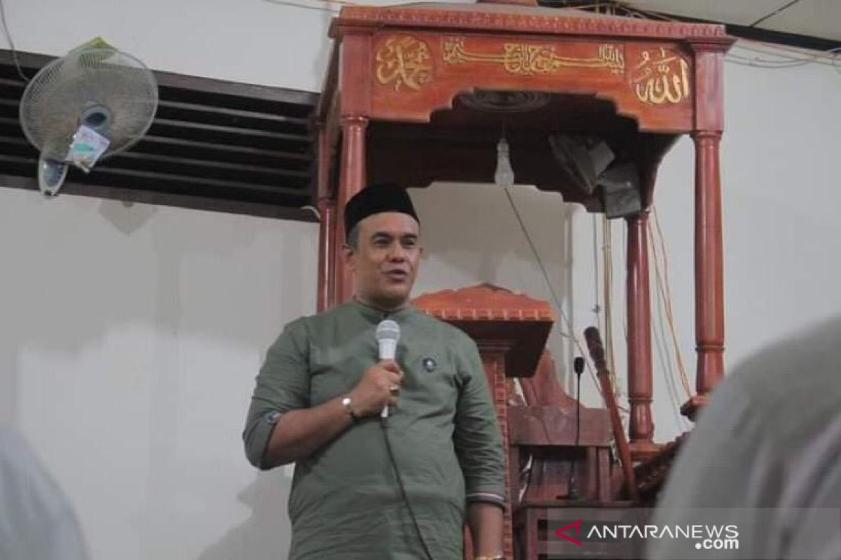 Pemkab salurkan insentif bagi pimpinan dan guru dayah di Aceh Jaya