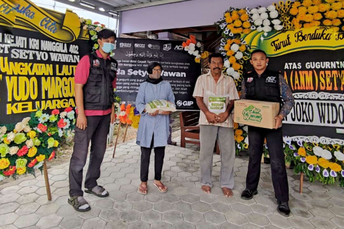 ACT Madiun salurkan bantuan untuk keluarga awak KRI Nanggala-402