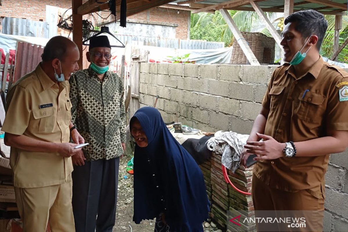 Bupati ini minta nenek 81 tahun tidak lagi jadi pemulung