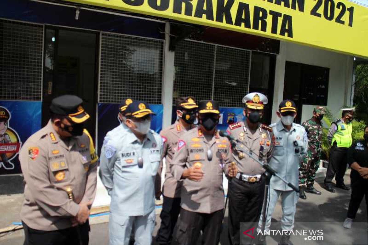 Antisipasi pemudik, Kakorlantas Polri cek kesiapsiagaan pospam di Solo