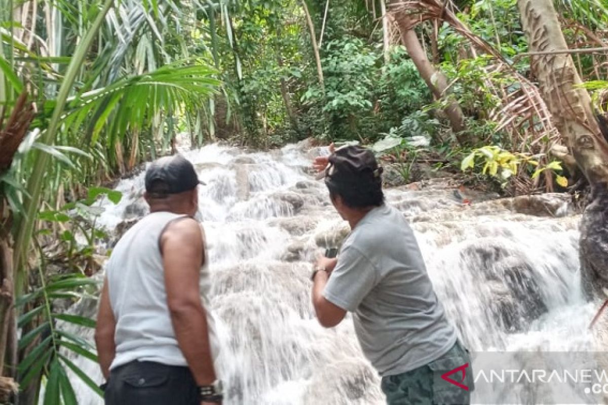 Pembangunan infrastruktur jalan tunjang pengembangan pariwisata MBD