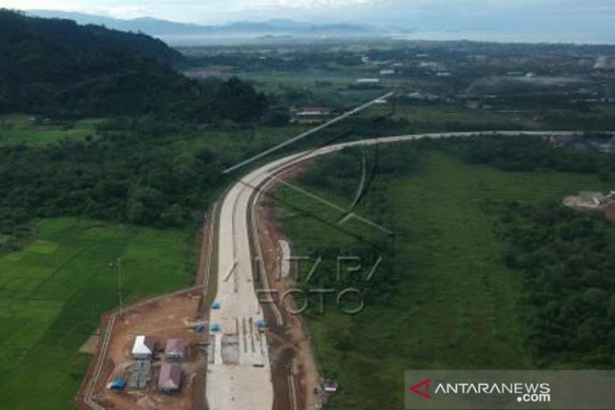 Ini progres jalan tol Pekanbaru-Bangkinang yang ditinjau Presiden