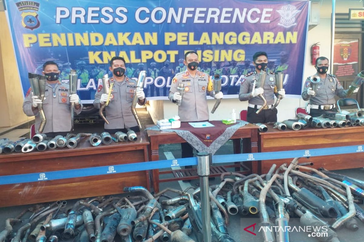 Polres Kotabaru tindak 155 motor knalpot bising