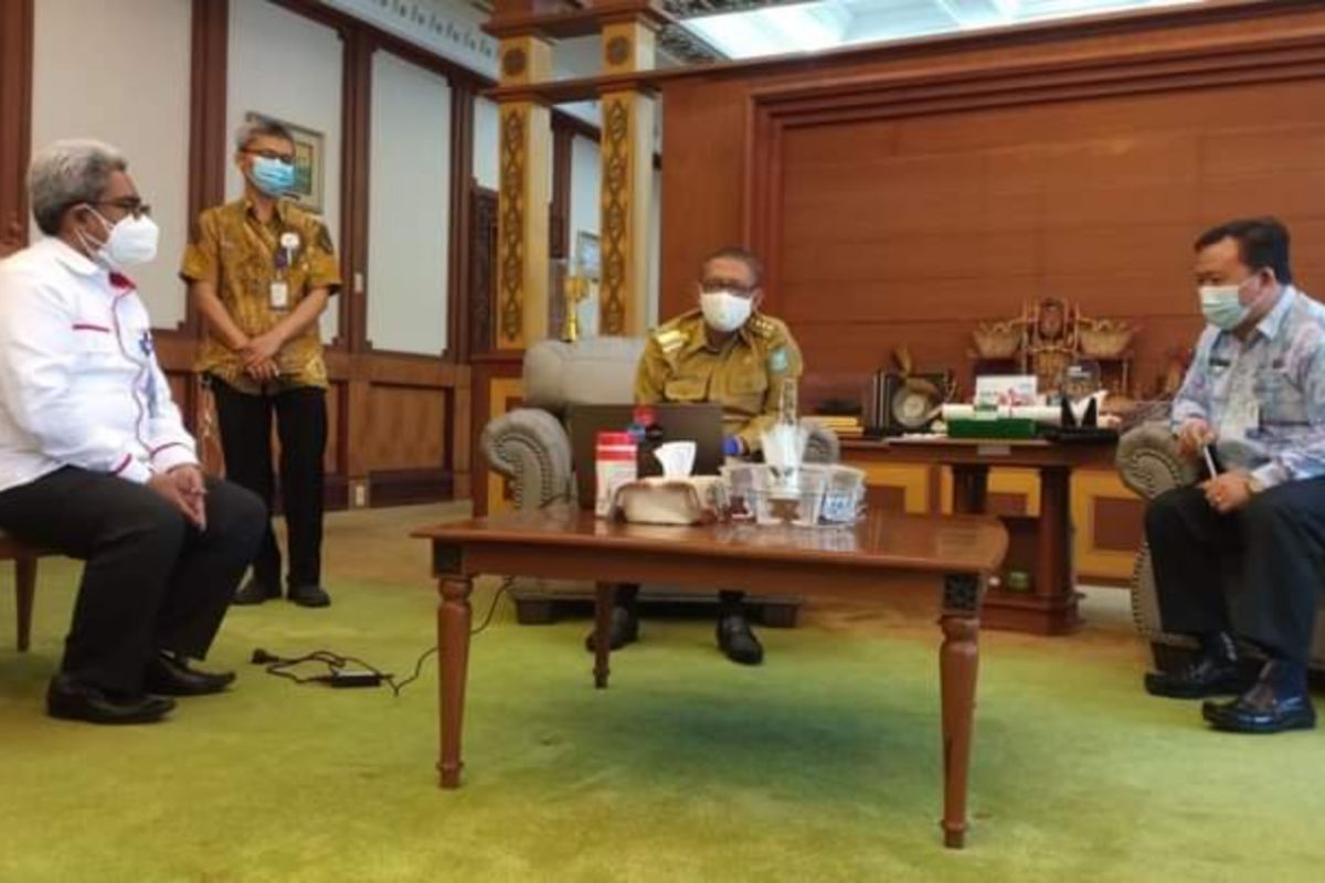 Tim PK21 BKKBN dan Tim Ditjen Banda Kemendagri temui Gubernur Kalbar