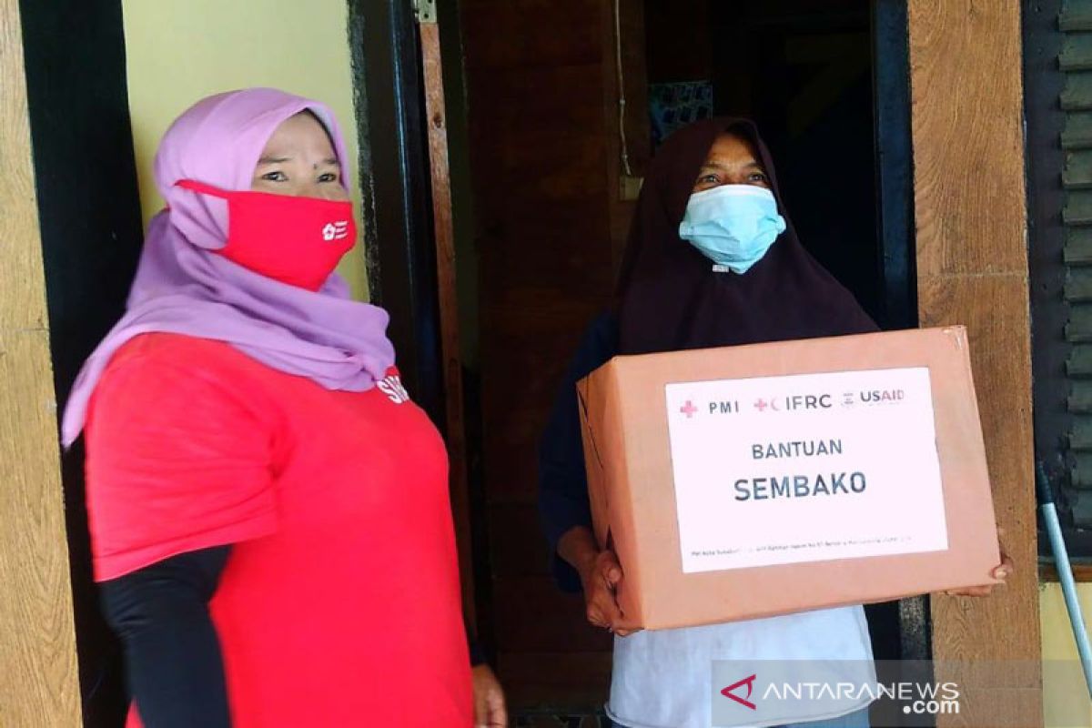 Kepedulian relawan SIBAT ringankan beban mereka yang menjalani isolasi mandiri