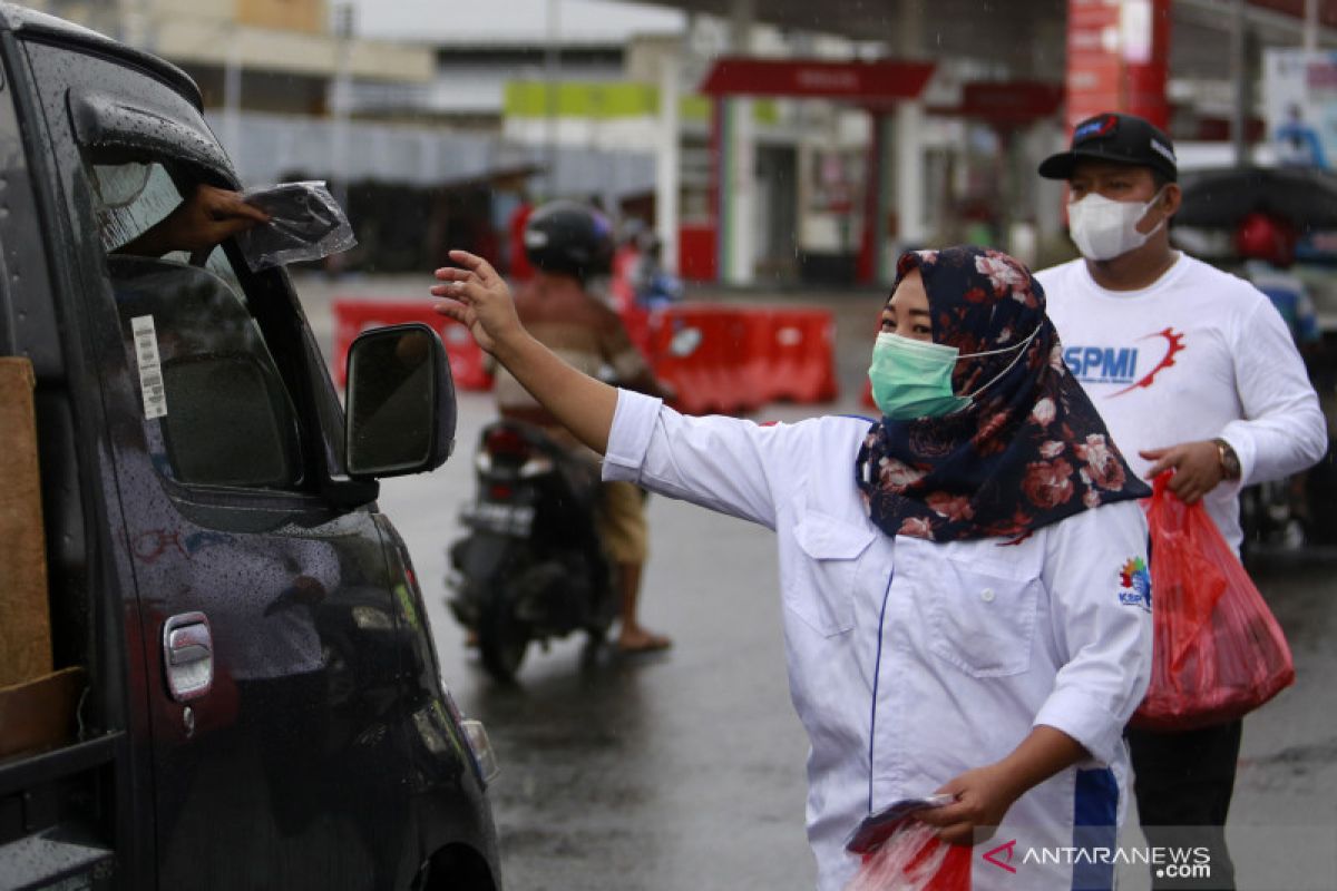 Hari Buruh hingga program BUMN harus sentuh masyarakat