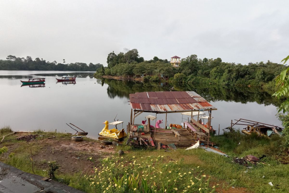 Polisi larang semua tempat wisata di Mukomuko dibuka