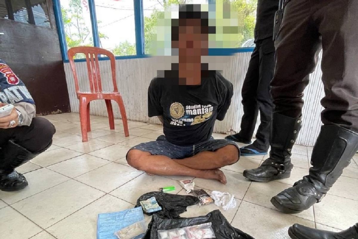 Satlantas Polres Singkawang amankan pria pelanggar lalin membawa narkoba