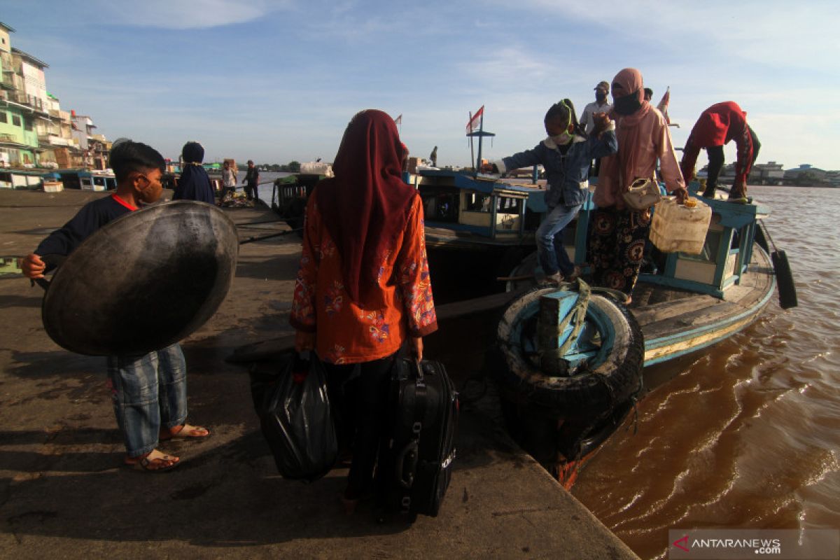 Awasi sebaran COVID-19 dan arus mudik di perbatasan