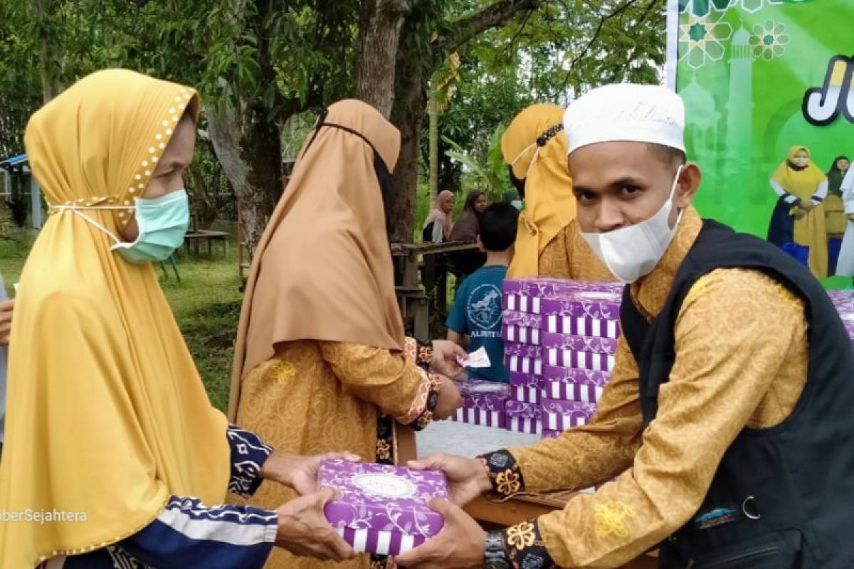 Kelompok Pendidik di Kapuas Murung berbagi di bulan Ramadhan