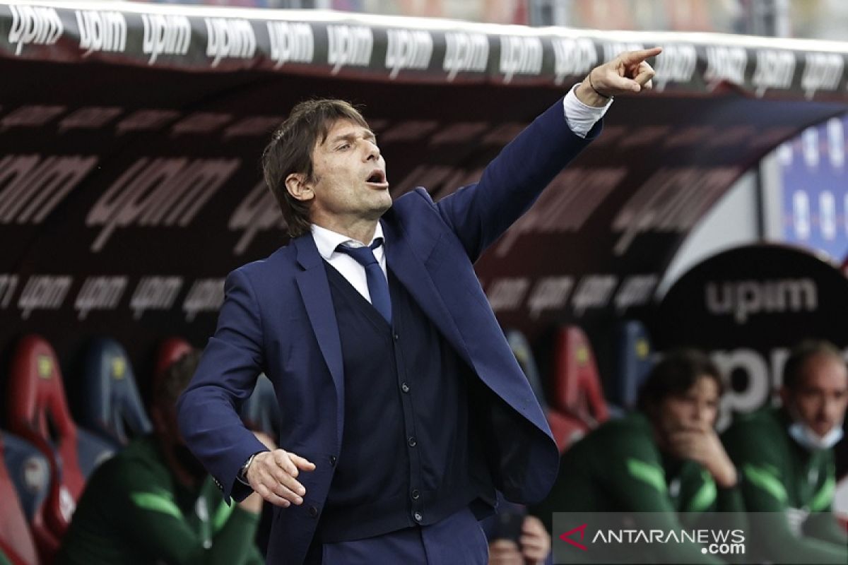 Conte rasakan kesulitan serupa tangani  Inter dan Juve