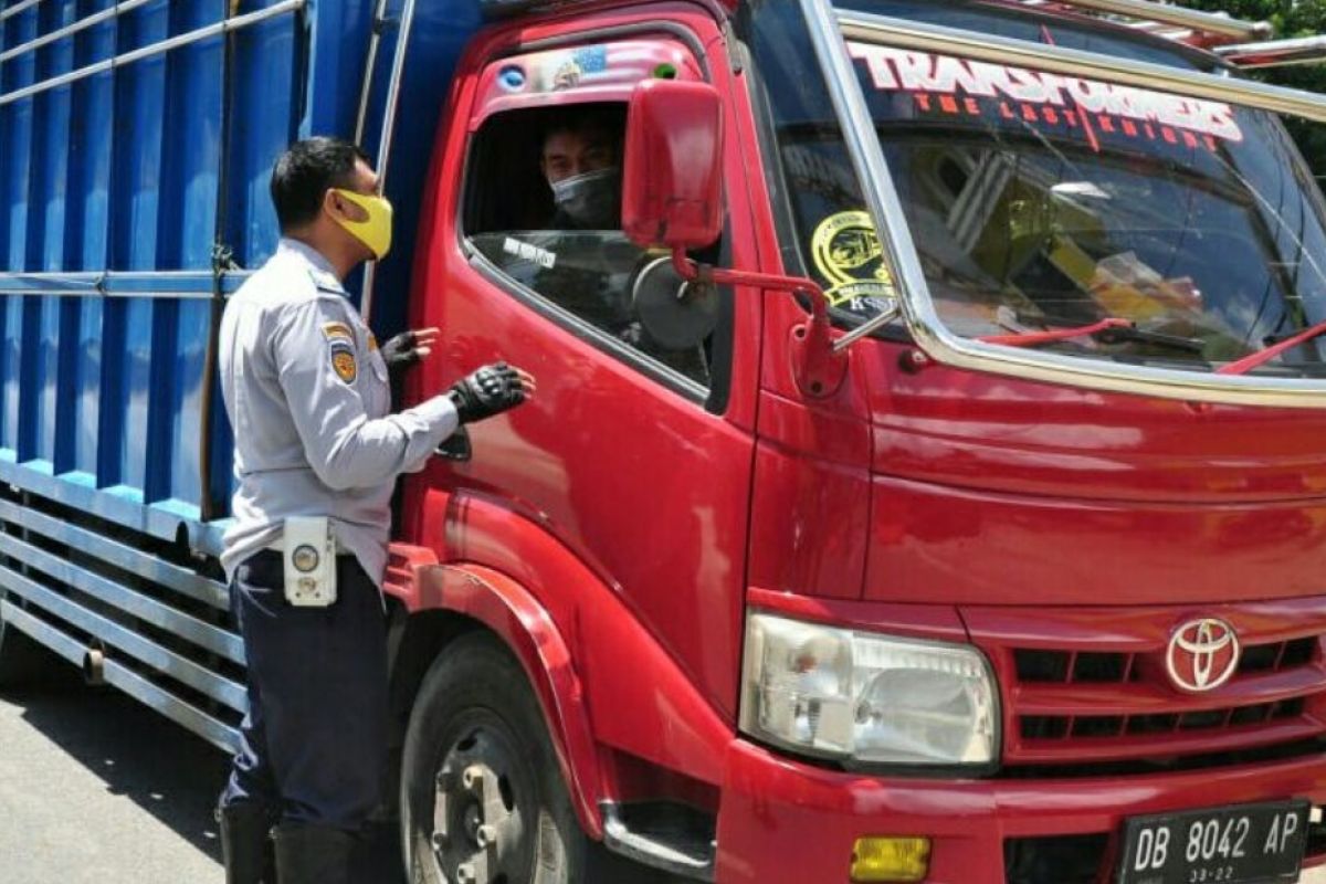 Pemprov Gorontalo sosialisasikan larangan mudik di posko perbatasan