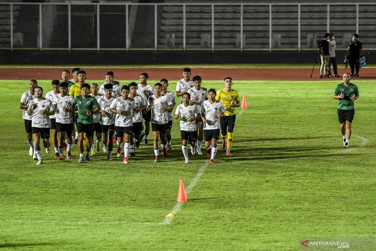 Timnas Indonesia bersiap hadapi "laga sesungguhnya" setelah kalah lawan Oman