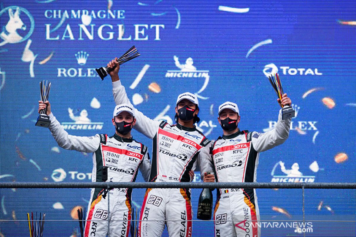 Sean Gelael naik podium di WEC Belgia